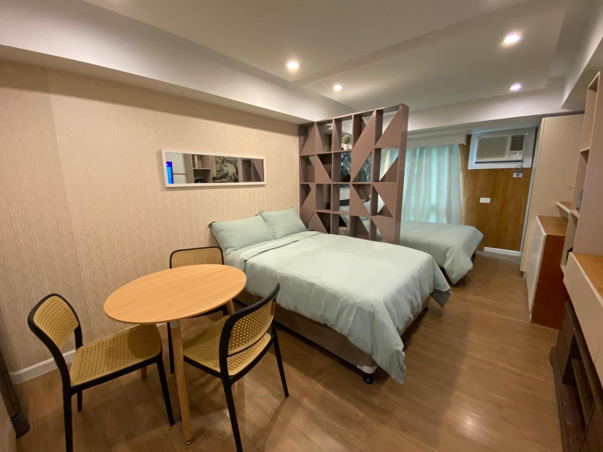 Feels Like Home Condos Abreeza Place Tower 1 & 2 Davao City Exteriör bild